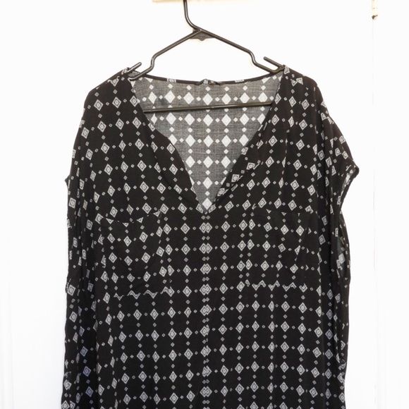 Black Print Short Sleeve Tunic Shirt/Dress - Picture 2 of 3